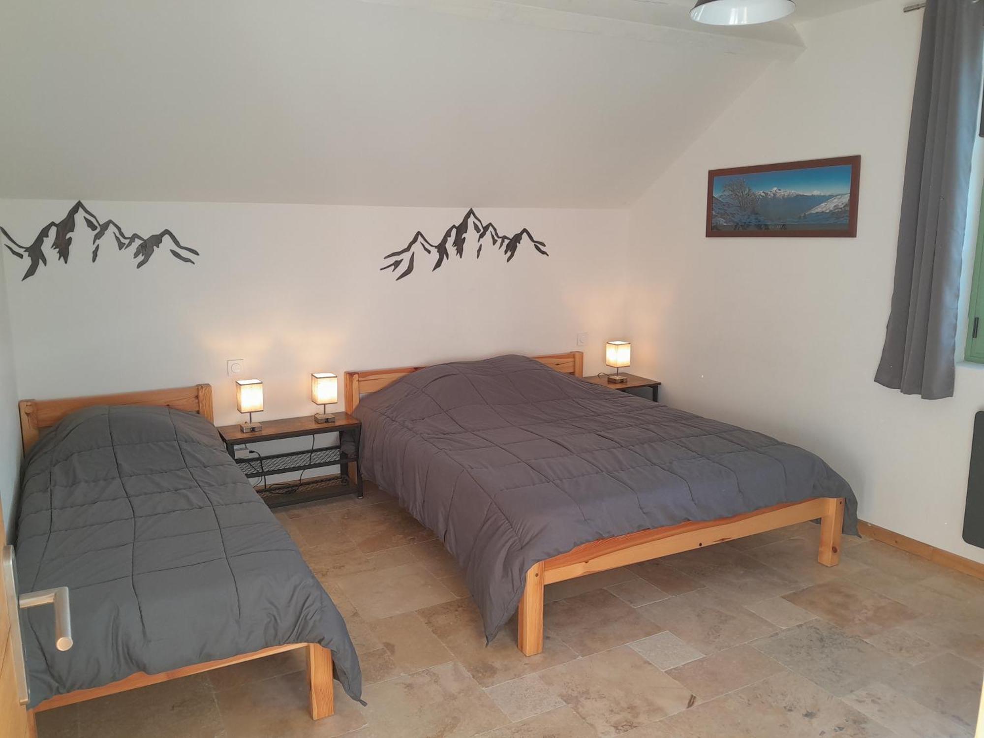 Grange Renovee En Gite/Maison/Chalet 아로 외부 사진